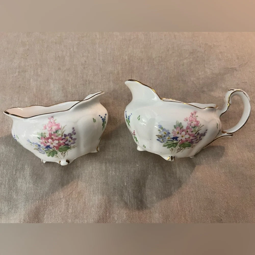 Vintage Royal Stanford Creamer And Sugar Fine Bone‎ China Made In England.
